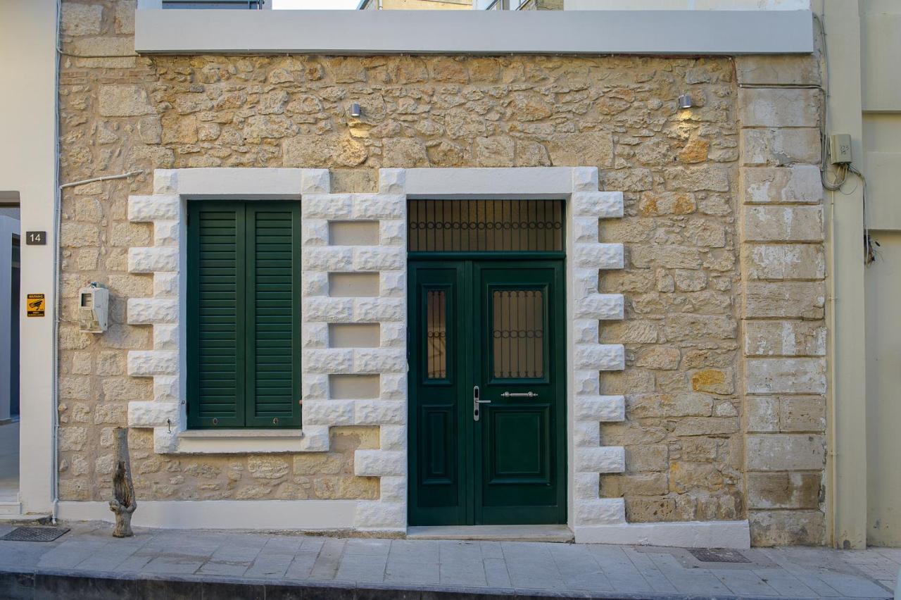Uni Island - City Center Suites Heraklion  Exterior photo