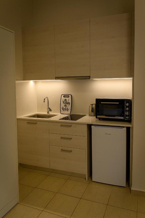 Uni Island - City Center Suites Heraklion  Exterior photo