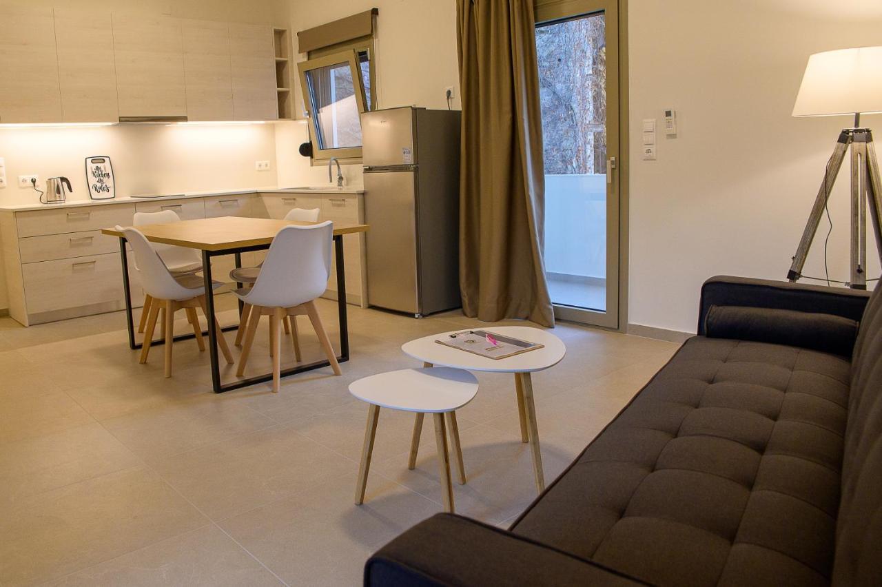 Uni Island - City Center Suites Heraklion  Exterior photo