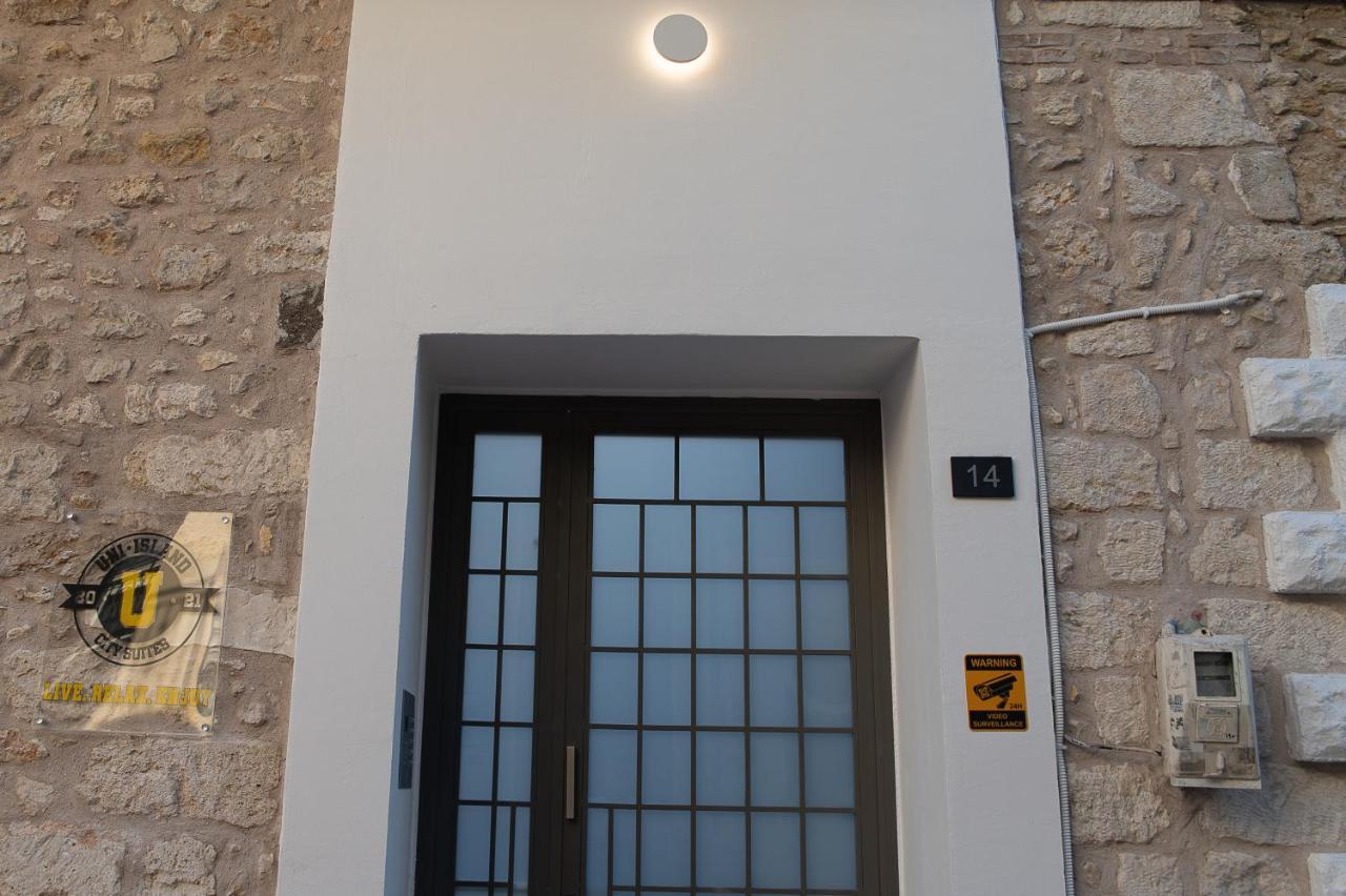 Uni Island - City Center Suites Heraklion  Exterior photo
