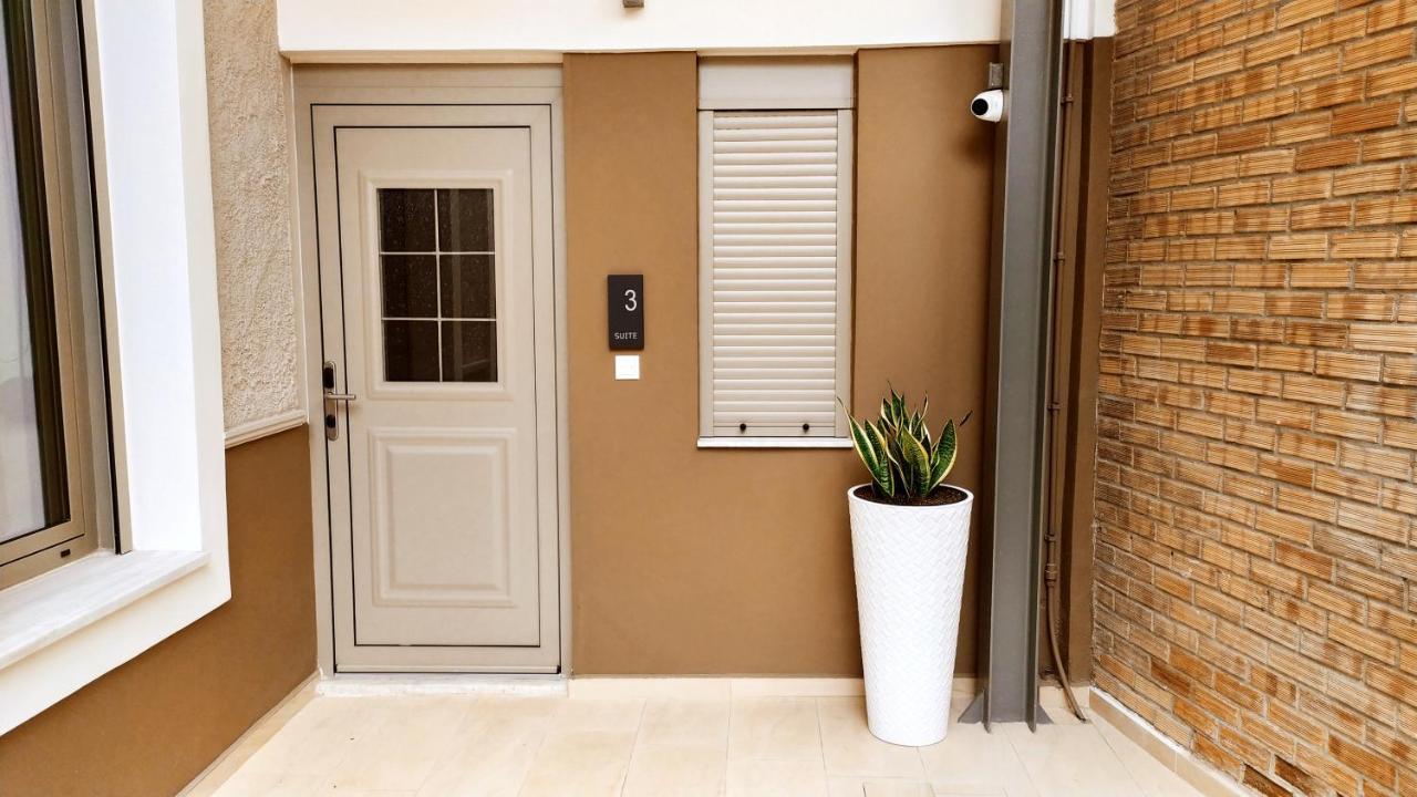 Uni Island - City Center Suites Heraklion  Exterior photo
